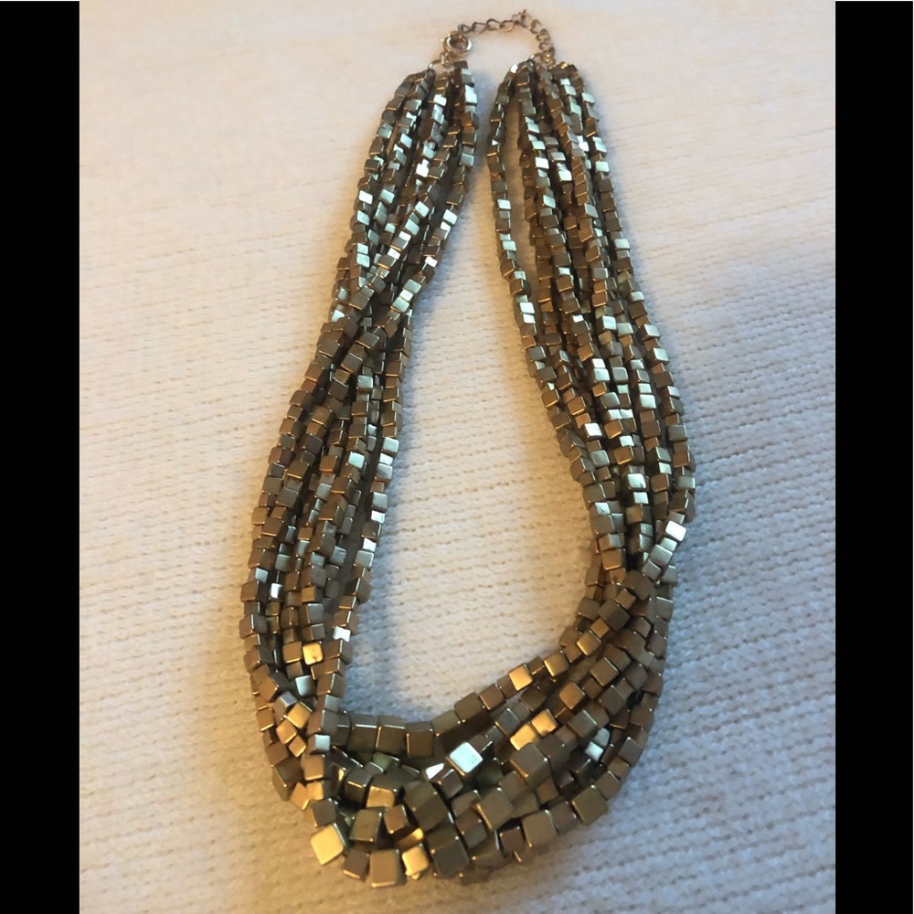 Multi chain chunky necklace - Picture 2 of 4